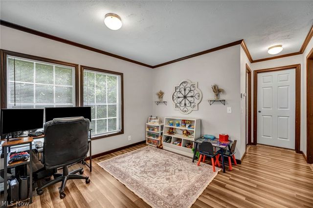 285 Westwoods, Amherst, OH 44001