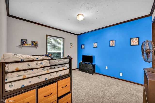 285 Westwoods, Amherst, OH 44001