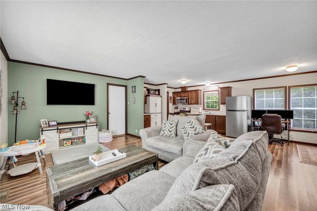285 Westwoods, Amherst, OH 44001