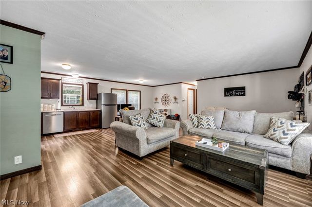 285 Westwoods, Amherst, OH 44001