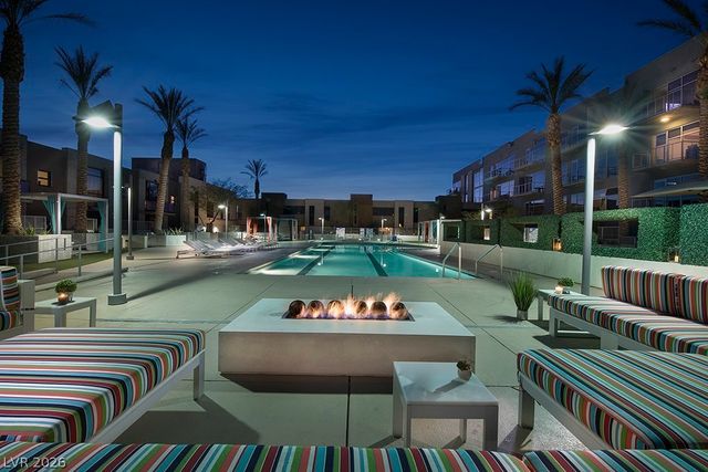 353 East Bonneville Avenue 233, Las Vegas, NV 89101