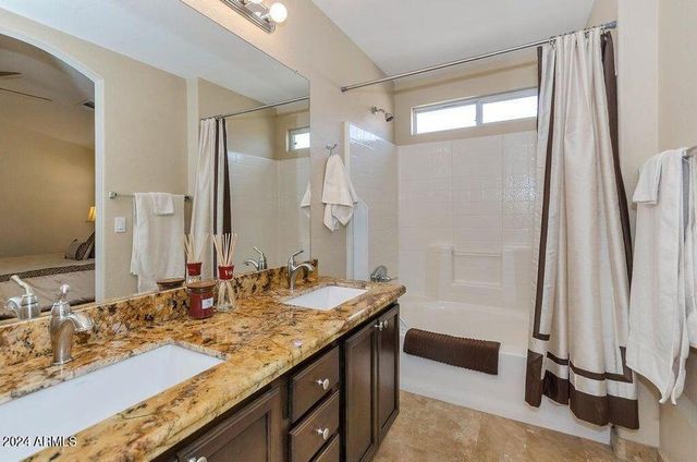 3332 N SUNAIRE, Mesa, AZ 85215