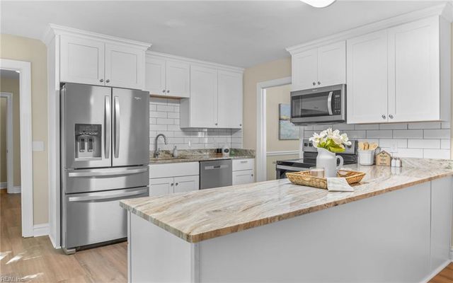1625 Hydenwood CRES, Chesapeake, VA 23321