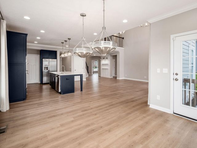 10715 Pearl Creek Drive, Plain City, OH 43064