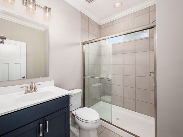 10715 Pearl Creek Drive, Plain City, OH 43064