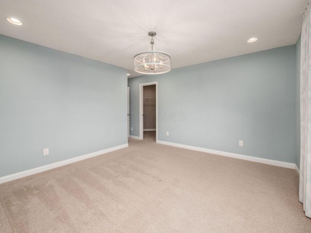 10715 Pearl Creek Drive, Plain City, OH 43064