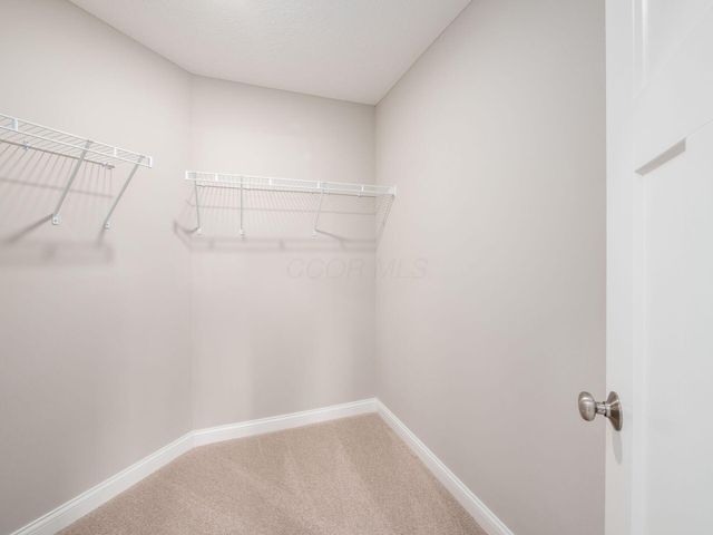 10715 Pearl Creek Drive, Plain City, OH 43064