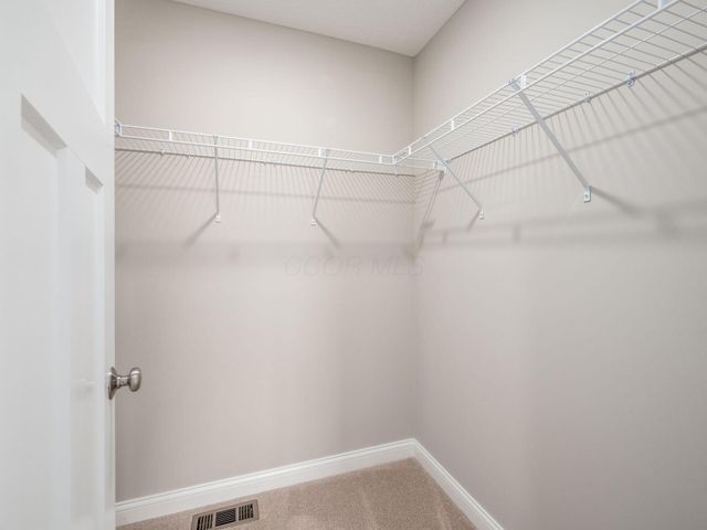10715 Pearl Creek Drive, Plain City, OH 43064