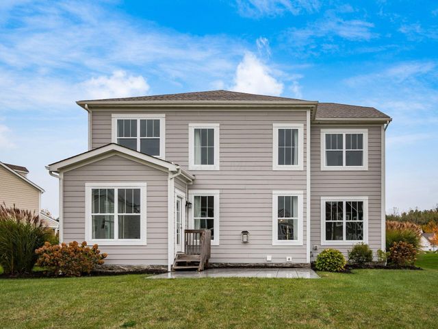 10715 Pearl Creek Drive, Plain City, OH 43064