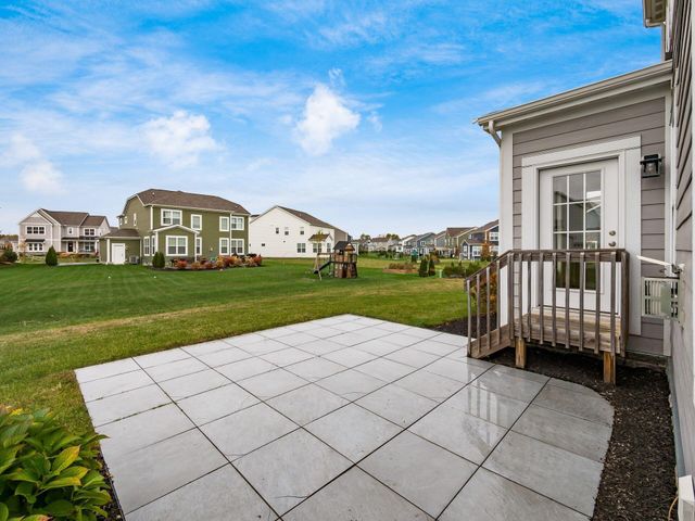 10715 Pearl Creek Drive, Plain City, OH 43064