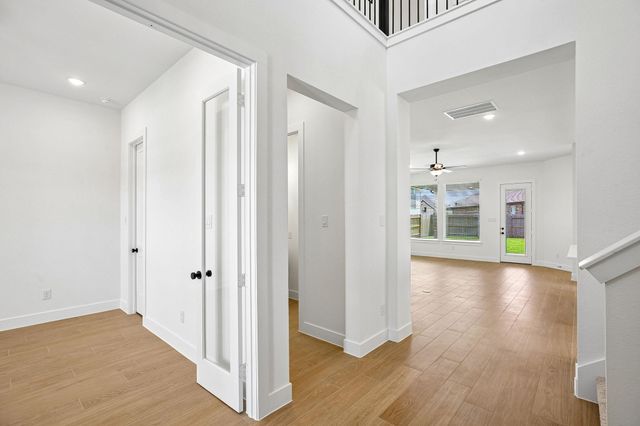 28810 Crockett Gardens Drive, New Caney, TX 77357