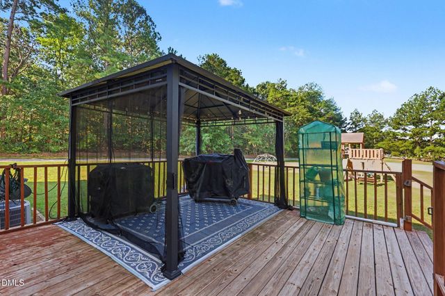 16039 Buffalo Road, Clayton, NC 27527