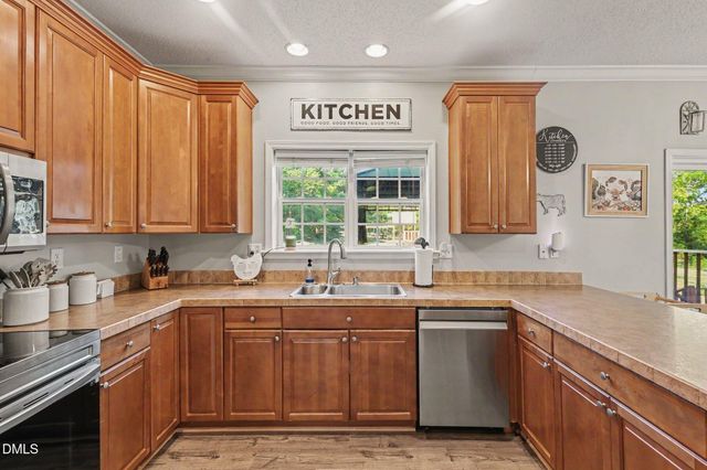 16039 Buffalo Road, Clayton, NC 27527