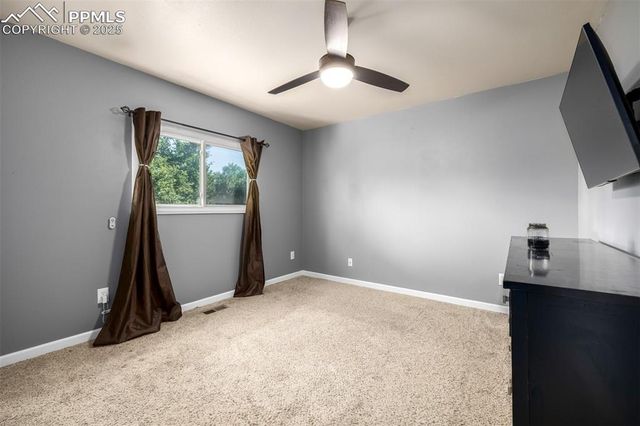 1945 Mineola Street, Colorado Springs, CO 80915