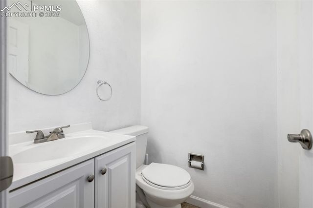 1945 Mineola Street, Colorado Springs, CO 80915