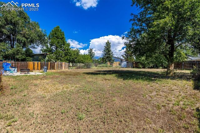 1945 Mineola Street, Colorado Springs, CO 80915