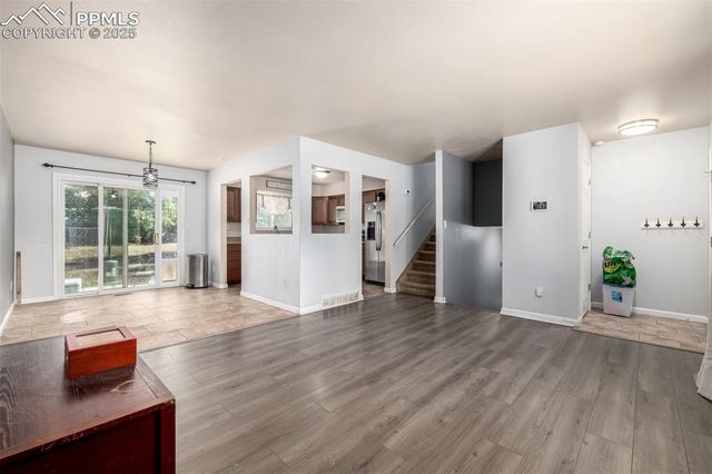 1945 Mineola Street, Colorado Springs, CO 80915