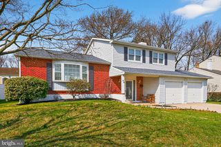 28 DONWOOD DR, New Castle, DE 19720