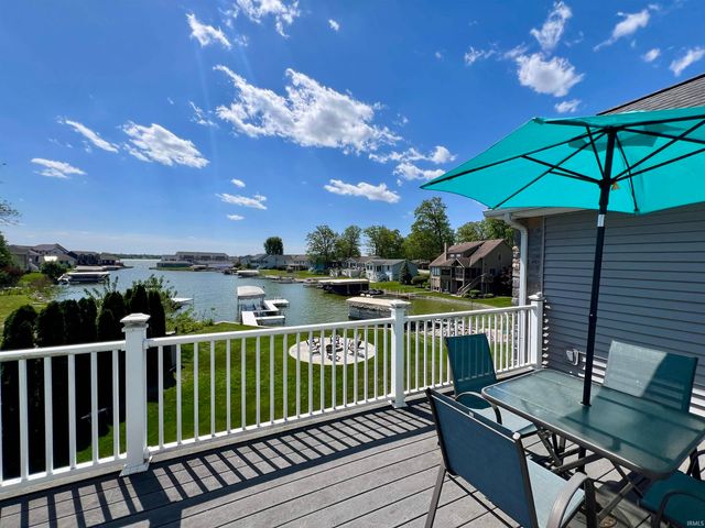 1620 Colonial Drive, Rochester, IN 46975