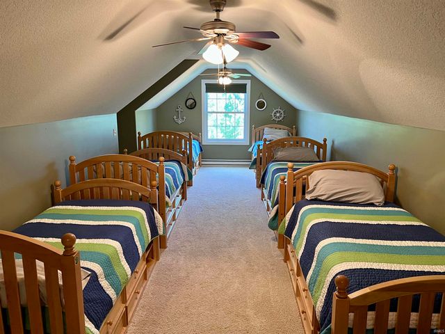 1620 Colonial Drive, Rochester, IN 46975