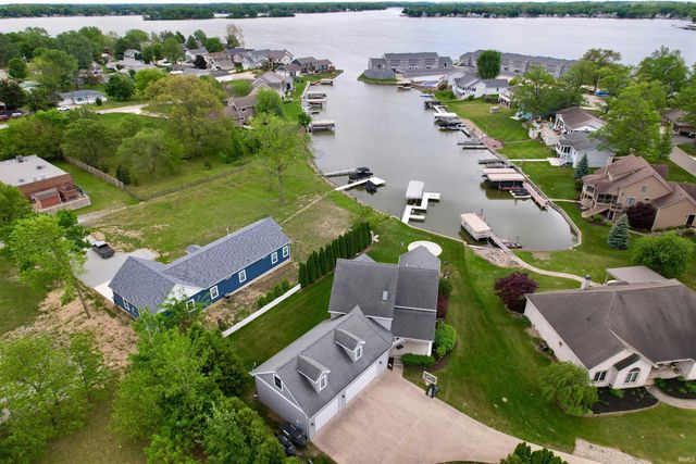 1620 Colonial Drive, Rochester, IN 46975