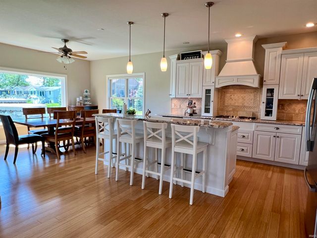 1620 Colonial Drive, Rochester, IN 46975