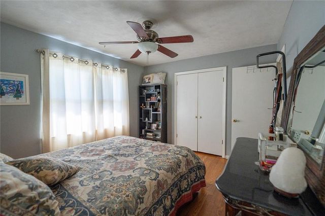 136 NW North Shore Drive, Kansas City, MO 64151