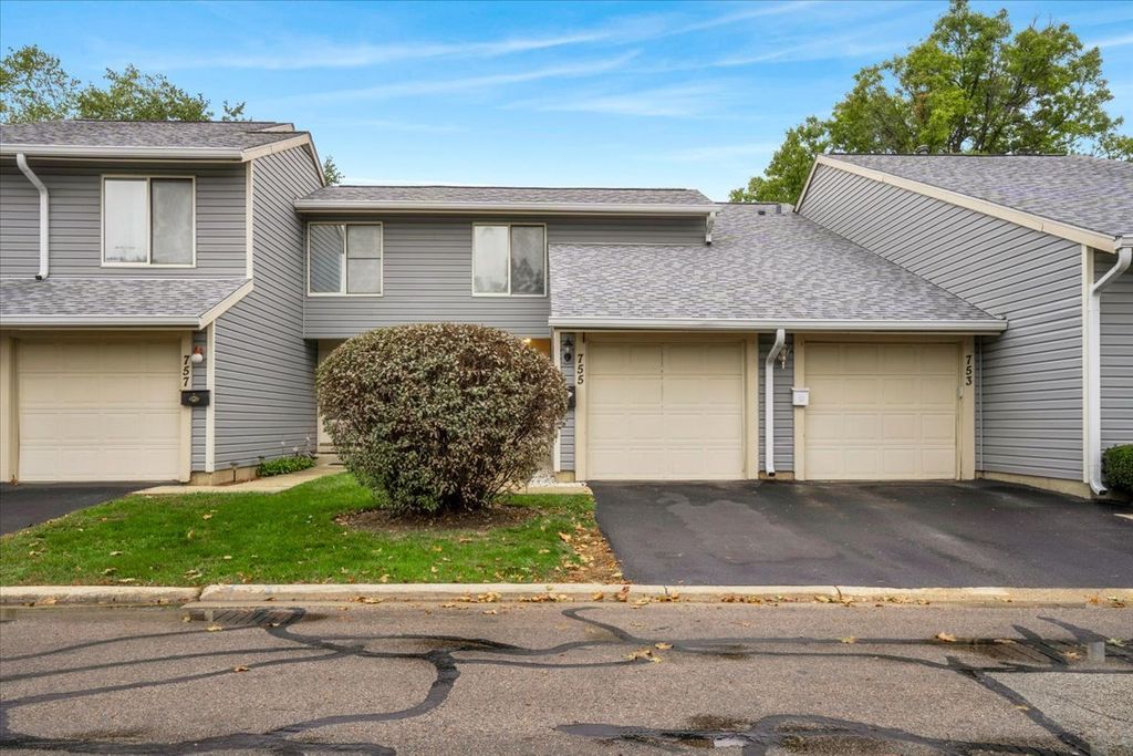 755 Biloxie Court 0, Carol Stream, IL 60188 — photo 2