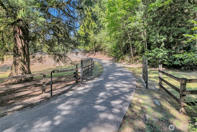 28808 SE Mud Mountain Road, Enumclaw, WA 98022