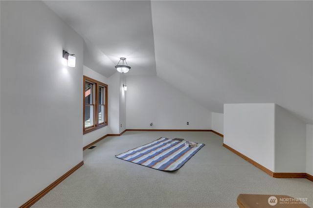 28808 SE Mud Mountain Road, Enumclaw, WA 98022