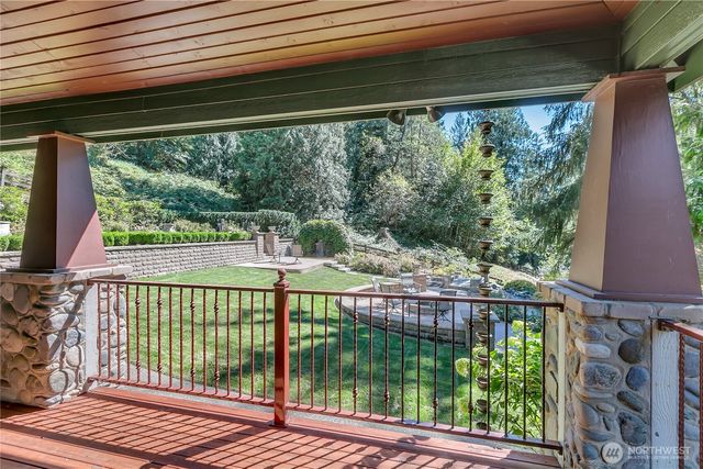 28808 SE Mud Mountain Road, Enumclaw, WA 98022
