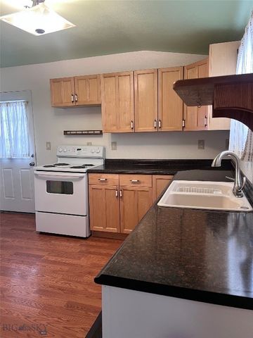 509 Locust Street, Anaconda, MT 59711