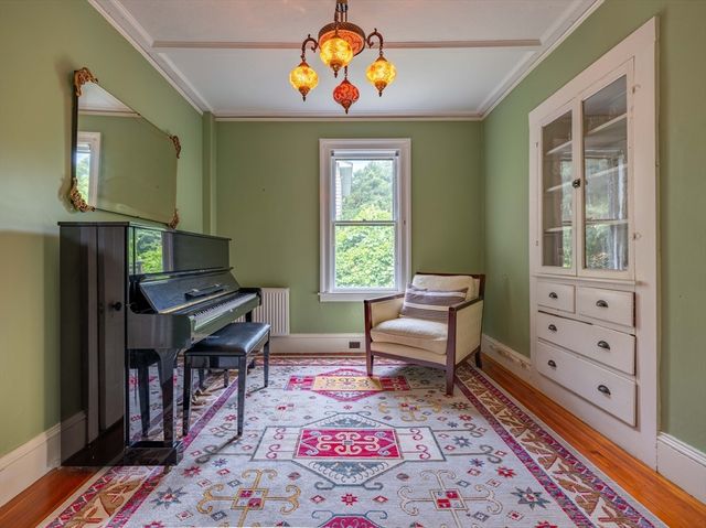 17 Stilson Avenue, Northampton, MA 01062