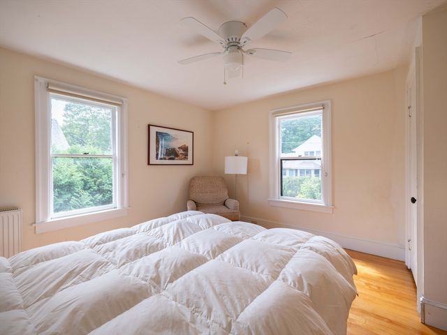 17 Stilson Avenue, Northampton, MA 01062