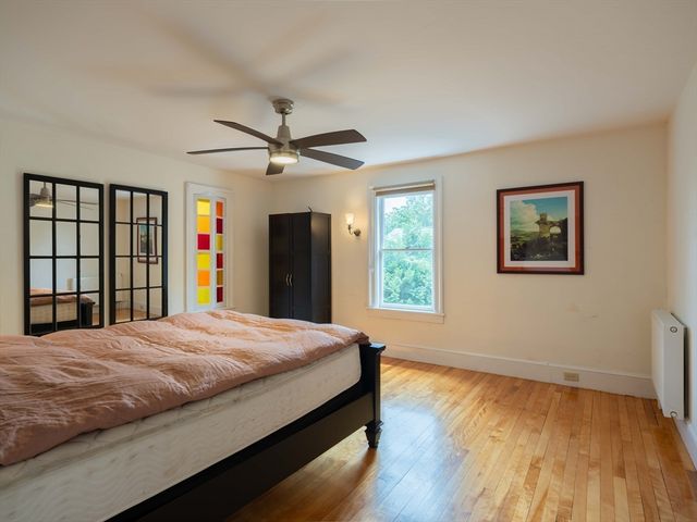 17 Stilson Avenue, Northampton, MA 01062