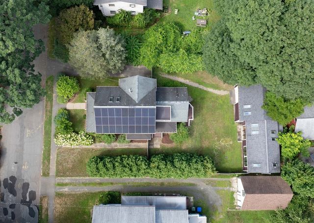 17 Stilson Avenue, Northampton, MA 01062