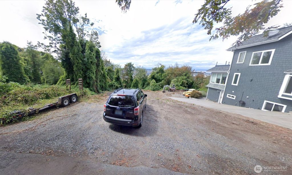 2333 12th Avenue S, Seattle, WA 98144