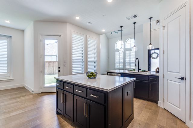 2732 Fiddler Way, Mckinney, TX 75071
