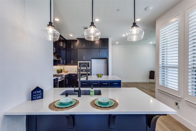 2732 Fiddler Way, Mckinney, TX 75071