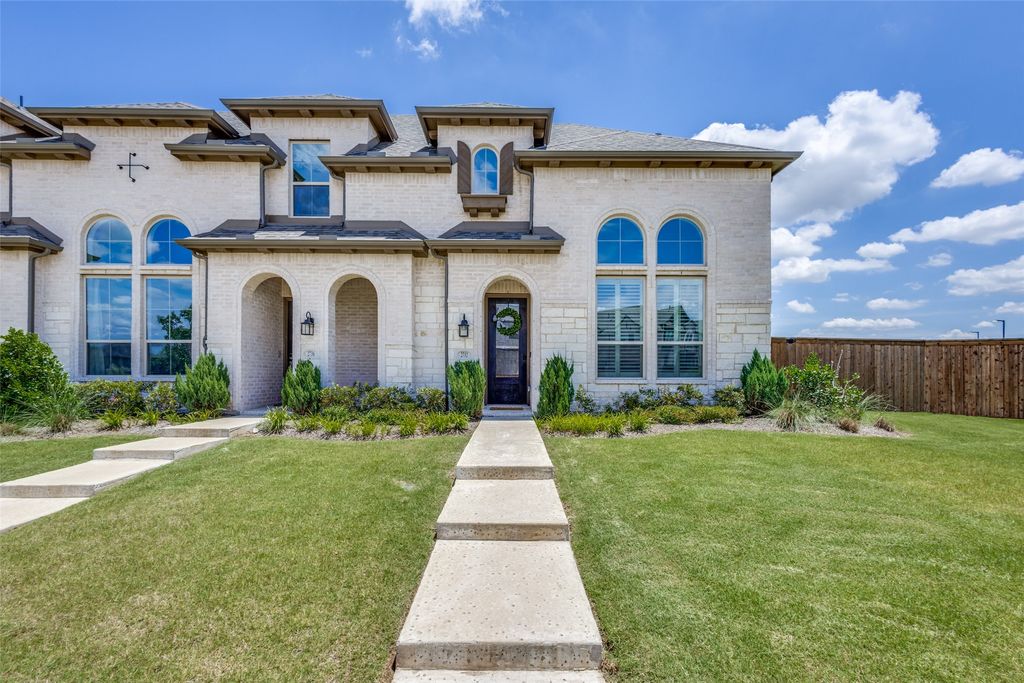 2732 Fiddler Way, Mckinney, TX 75071