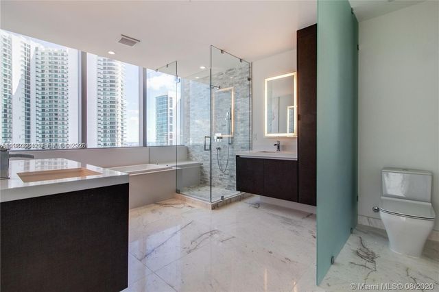 851 NE 1st Avenue 3601, Miami, FL 33132