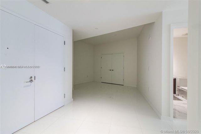 851 NE 1st Avenue 3601, Miami, FL 33132