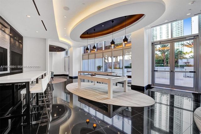 851 NE 1st Avenue 3601, Miami, FL 33132