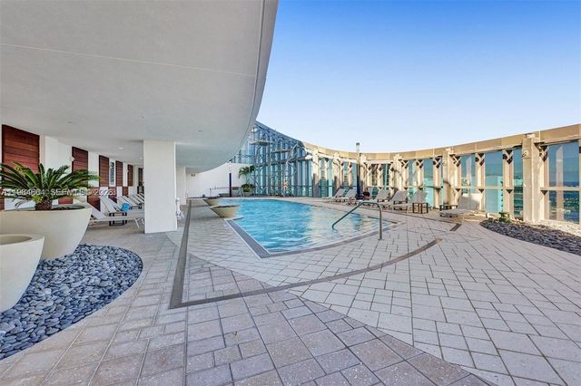 851 NE 1st Avenue 3601, Miami, FL 33132
