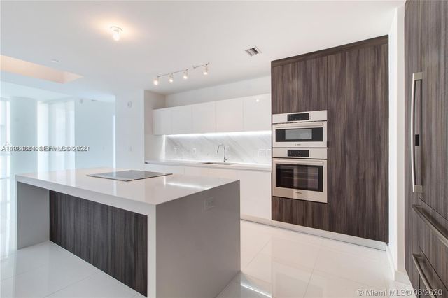 851 NE 1st Avenue 3601, Miami, FL 33132