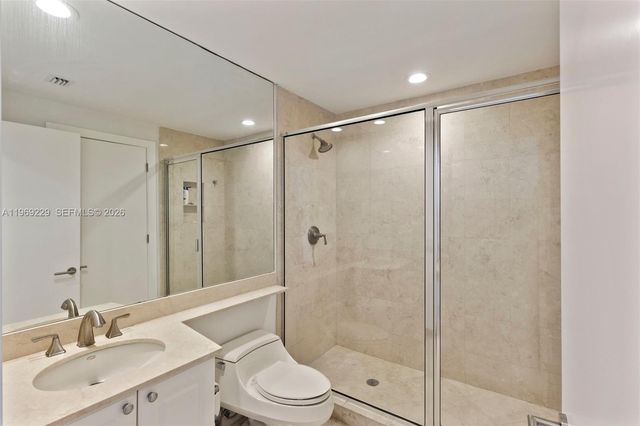 749 CRANDON BL 411, Key Biscayne, FL 33149