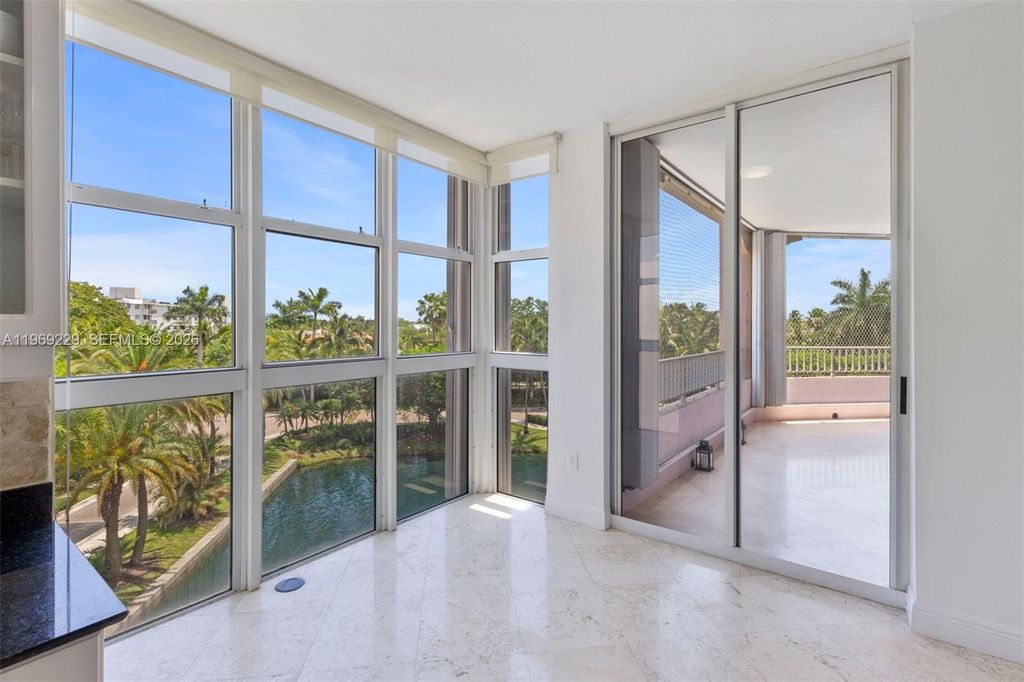 749 CRANDON BL 411, Key Biscayne, FL 33149
