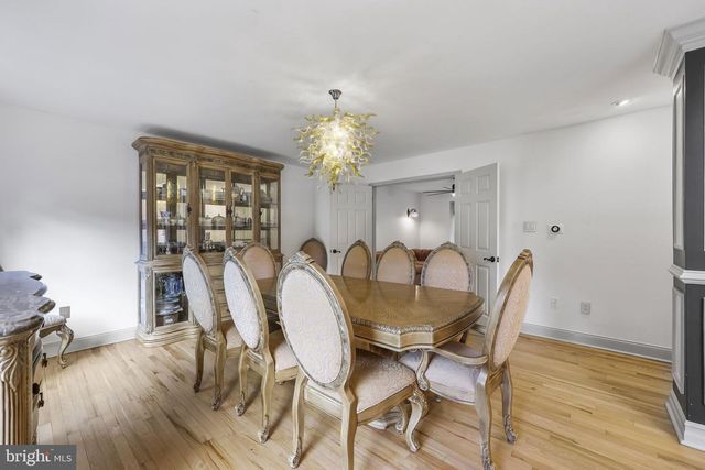 8 ASHTON DR, Voorhees, NJ 08043