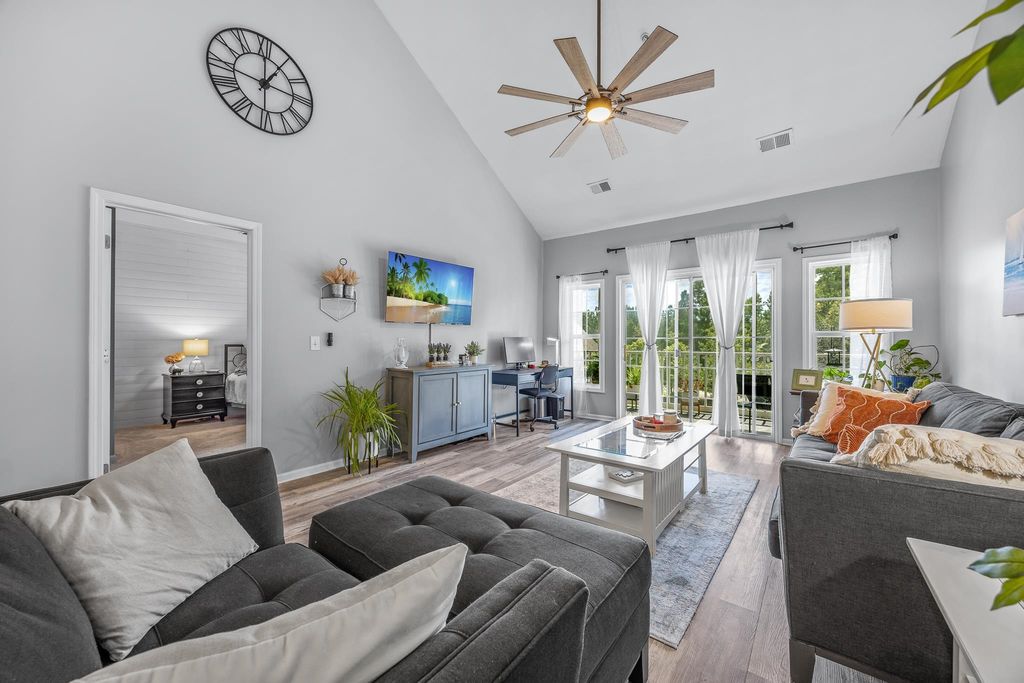 5882 Longwood Dr Unit 303, Murrells Inlet, SC 29576 — photo 4
