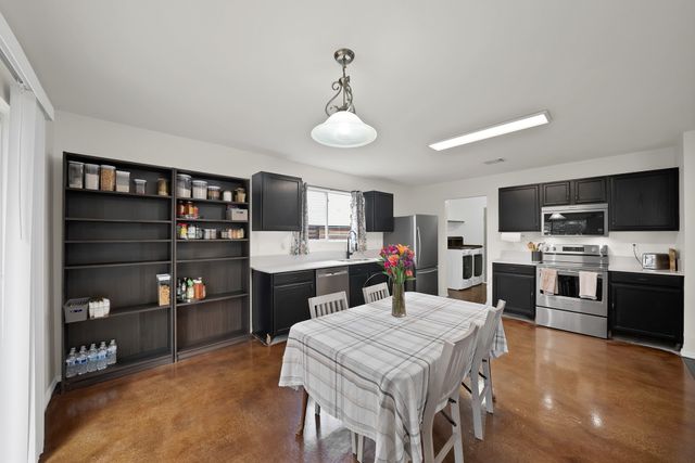 1015 Crow Court, Dallas, TX 75051